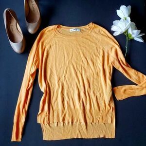 💍Zara Knit Orange Light Sweater